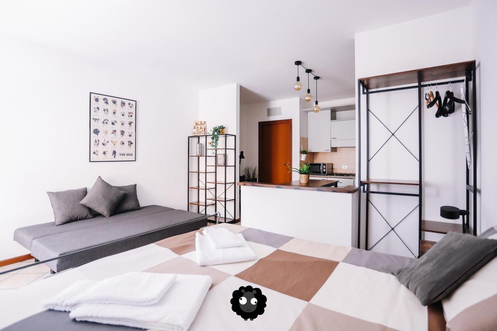 Flat Mazzini 6 Apartment Alzano Lombardo Exterior photo