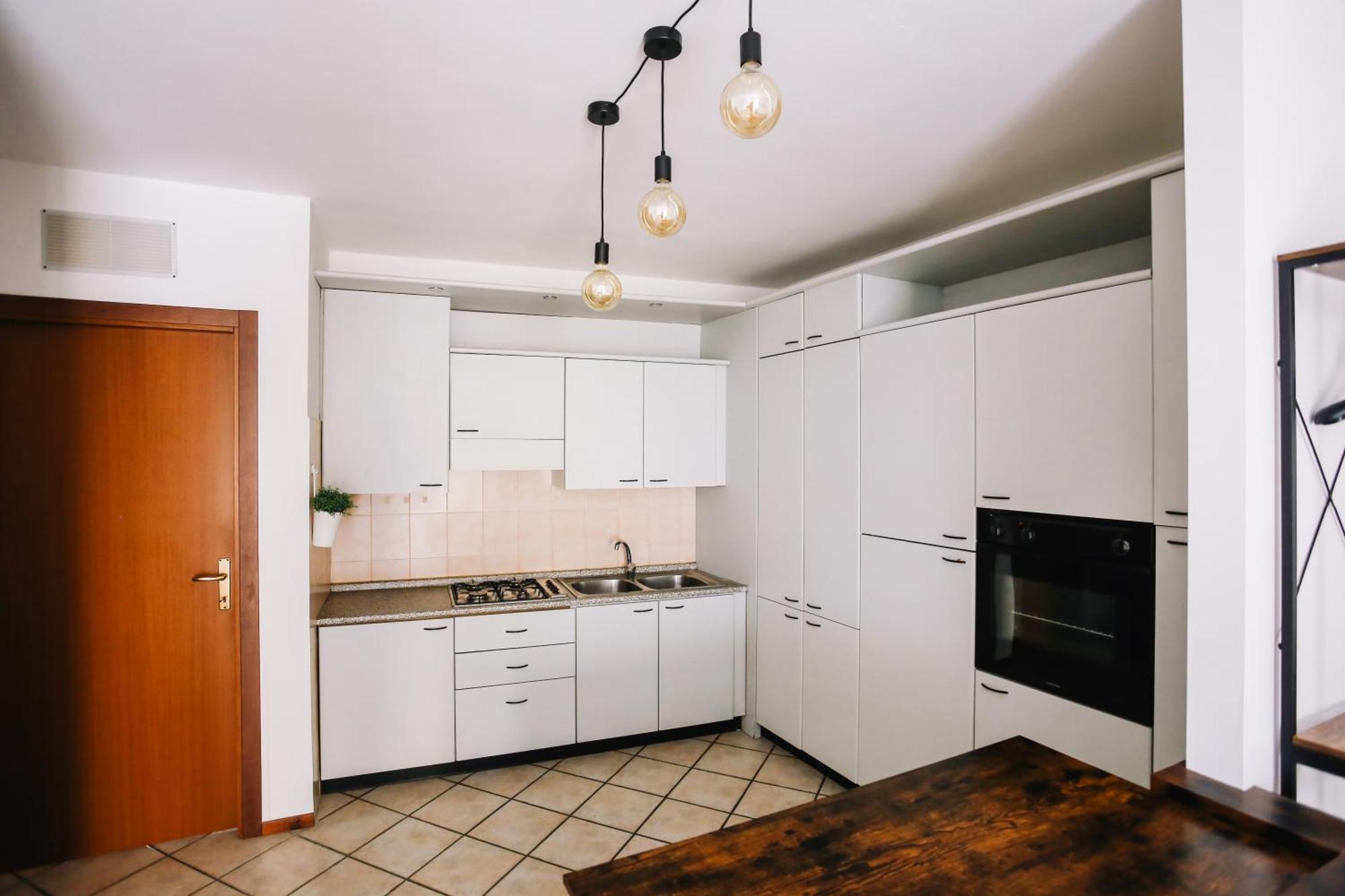 Flat Mazzini 6 Apartment Alzano Lombardo Exterior photo